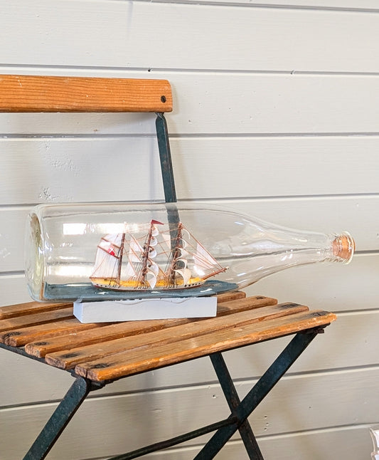 Ship in a bottle